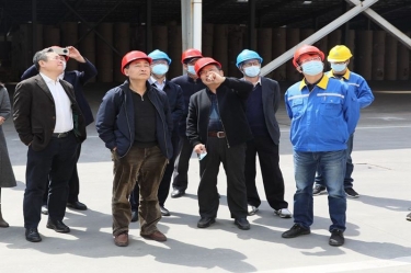 生態(tài)環(huán)境部科財(cái)司副司長(zhǎng)付川一行考察由景興紙業(yè)承擔(dān)的國(guó)家科技重大專(zhuān)項(xiàng)示范工程