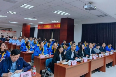 “‘我心向黨·紅船精神進(jìn)企業(yè)’ ——黨史學(xué)習(xí)教育專(zhuān)題宣講”首場(chǎng)走進(jìn)景興