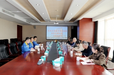 嘉興市司法局黨委委員、副局長(zhǎng)蔡加龍一行蒞臨景興紙業(yè)調(diào)研指導(dǎo)